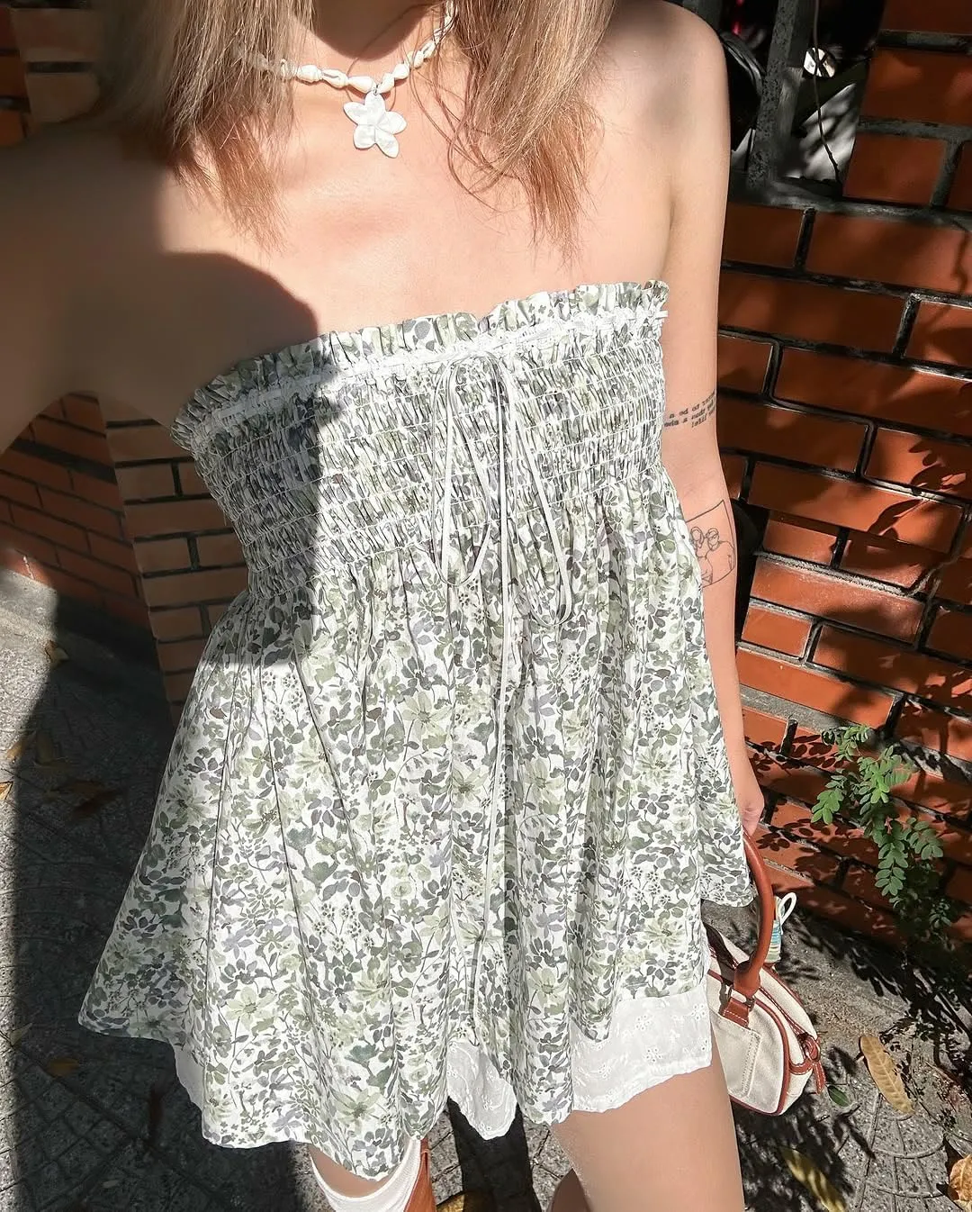 Bocymolay Women Strapless Peplum Top Ruffle Hem Tube Bandeau Top Backless Sleeveless Tank Top Summer Going Out