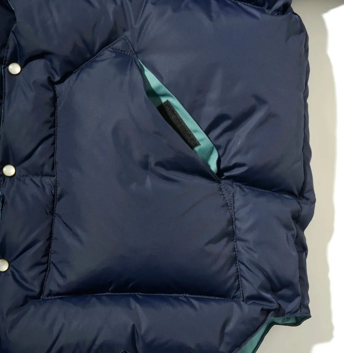 CHRISTY DOWN VEST - NAVY