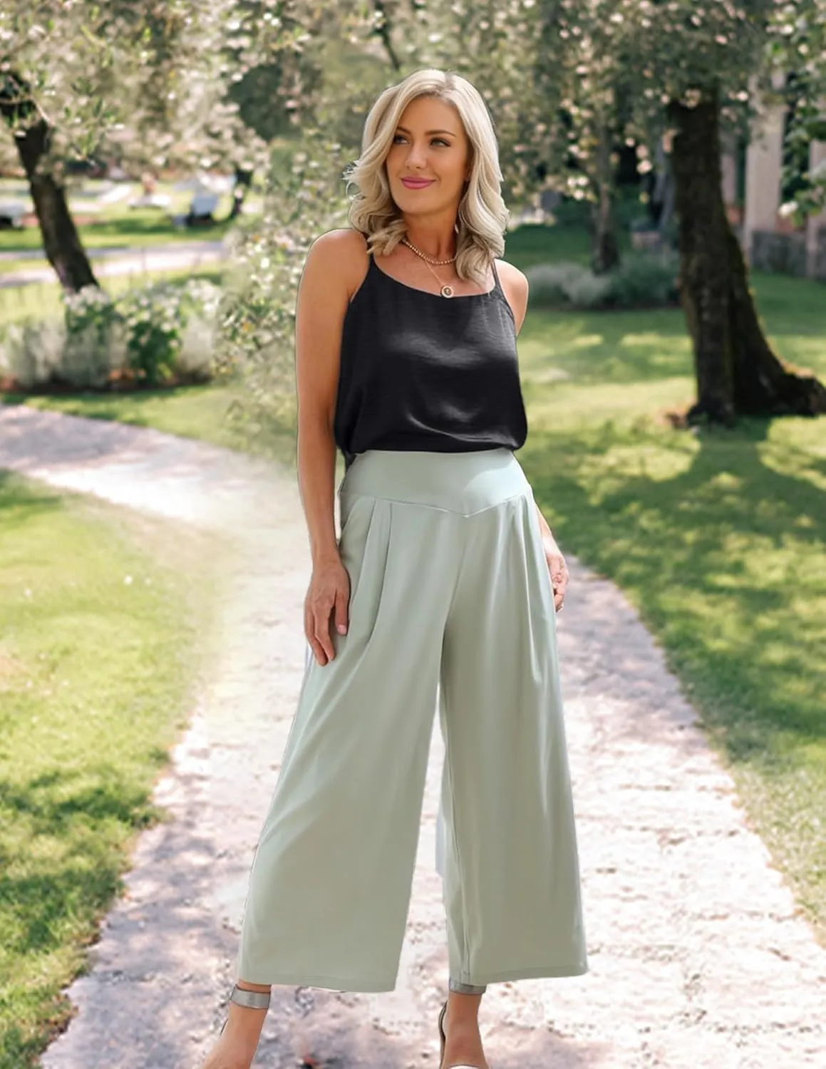 OFEEFAN Tank Top for Women Adjustable Spaghetti Strap Camisole Scoop Neck Sleeveless Cami Top S-3XL