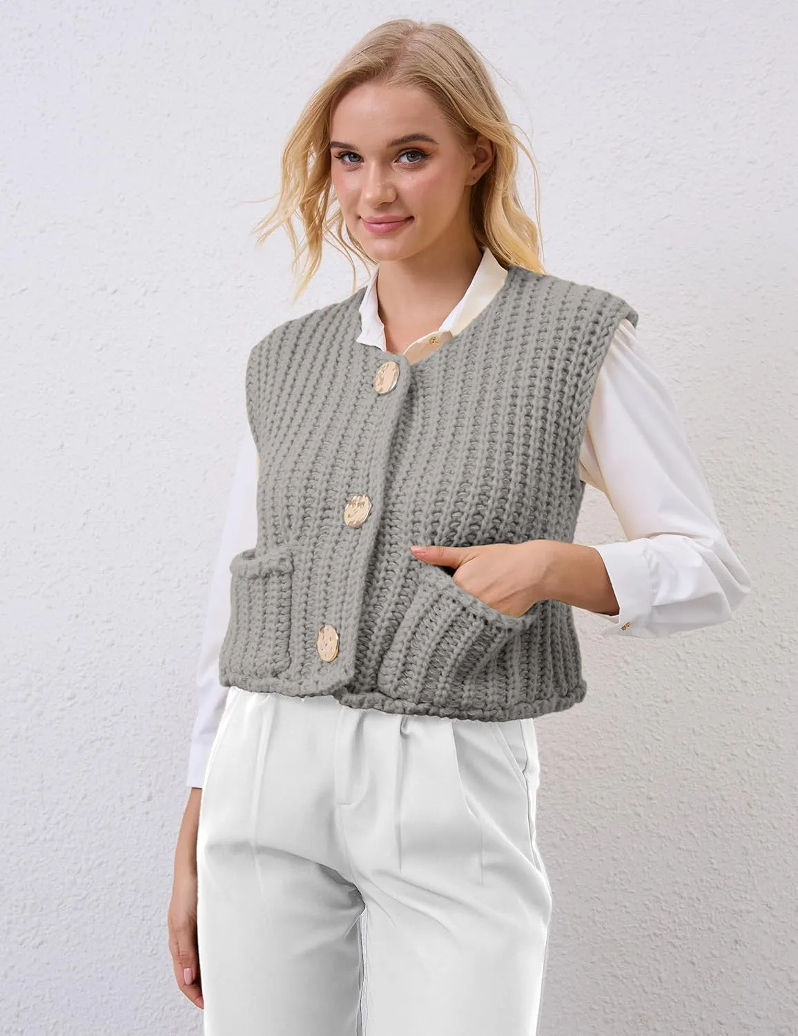 Women Crochet Knit Sweater Vest Button Up Cropped Casual Sleeveless Vest Fashion Vintage Cardigan with Pocket