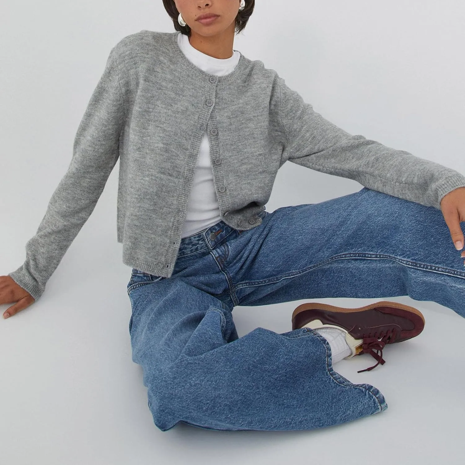 Women's Casual Crop Knit Cardigan Y2K Open Front Button Down Crop Sweater Cardigan Crew Neck Fall Tops Streetwear