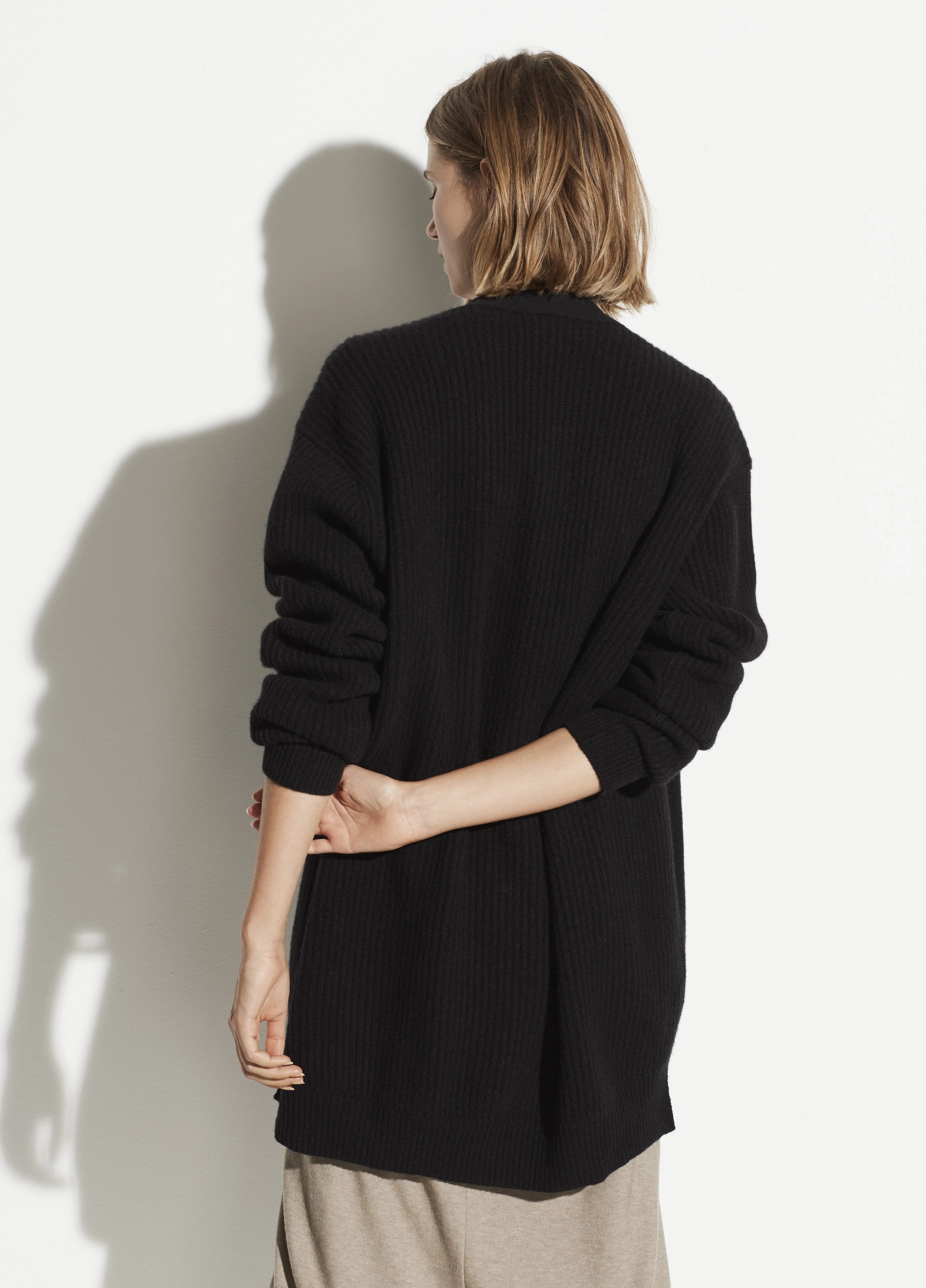Wool Cashmere Ribbed Back Cardigan in Heather Black